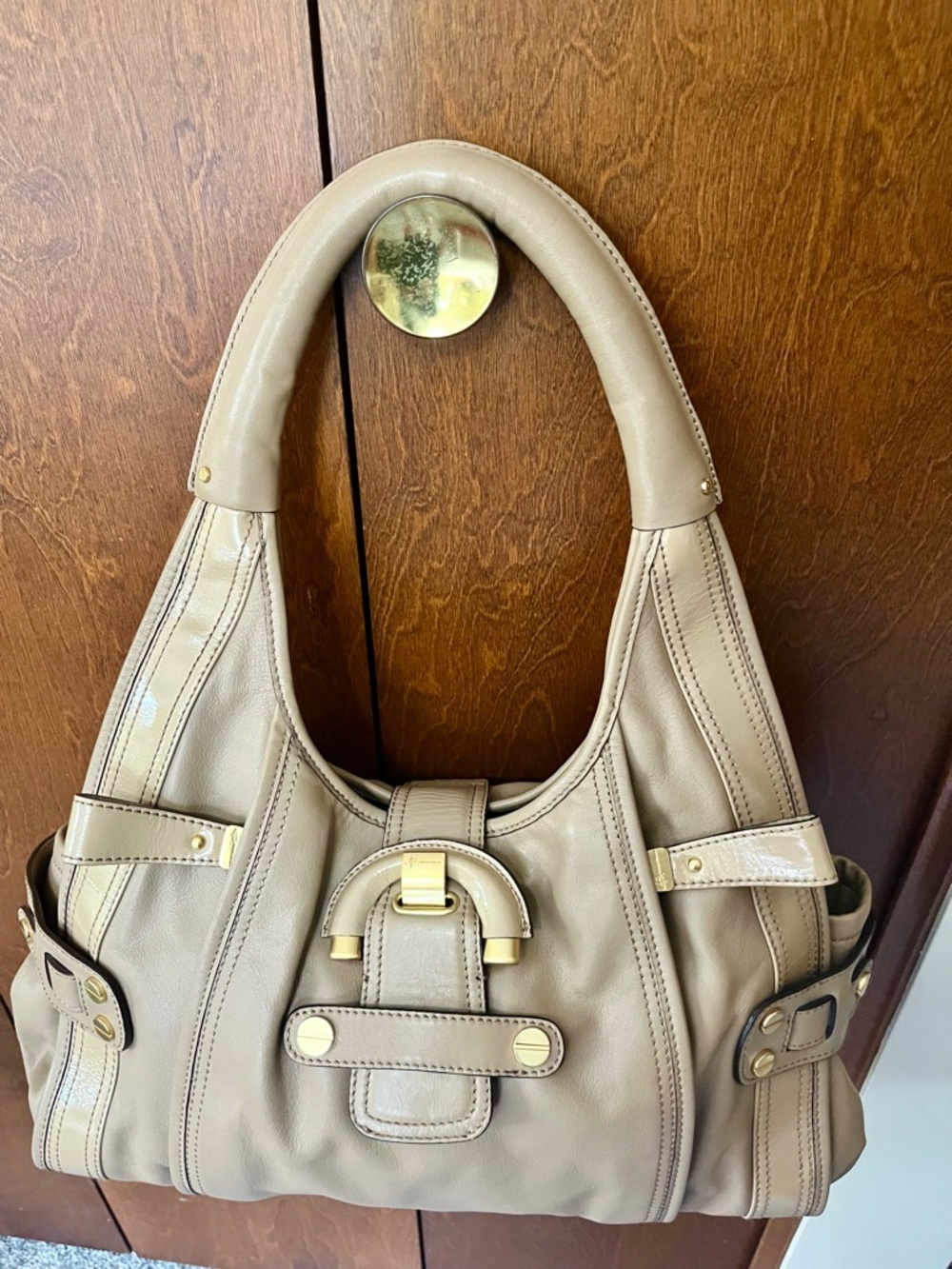 B. MAKOWSKY LiKE NEW Genuine Vachetta Leather Slouchy Shoulder Bag In Tan Color - Picture 13 of 14
